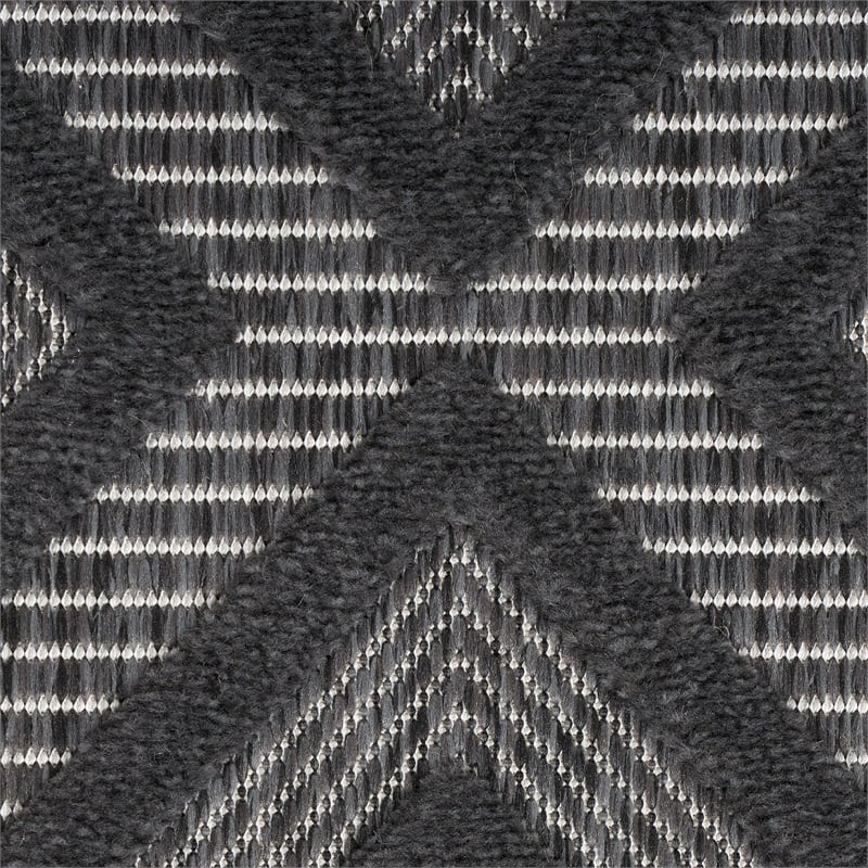Nourison Versatile 4' x 6' Indoor/Outdoor Rug in Charcoal/Black