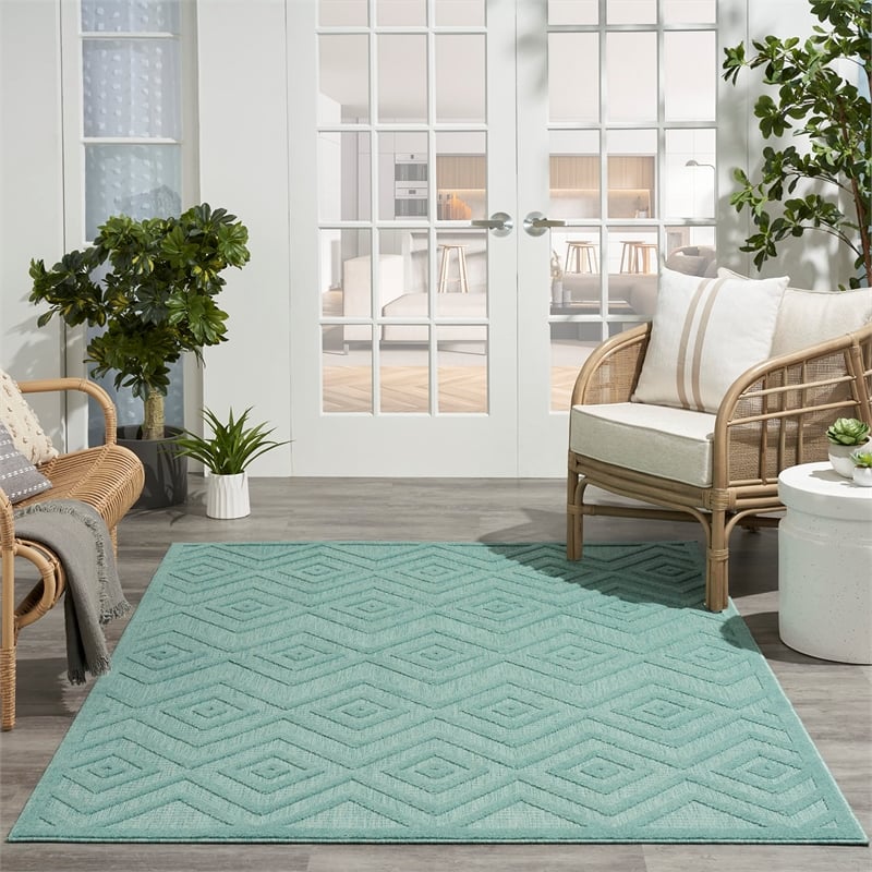 Nourison Versatile 5' x 7' Indoor/Outdoor Rug in Aqua/Teal