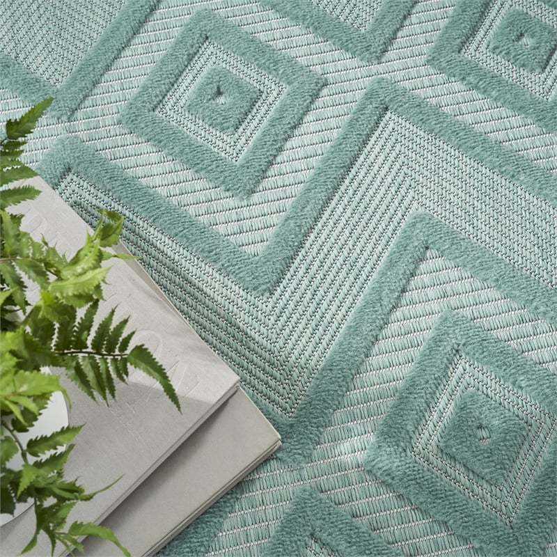 Nourison Versatile 5' x 7' Indoor/Outdoor Rug in Aqua/Teal