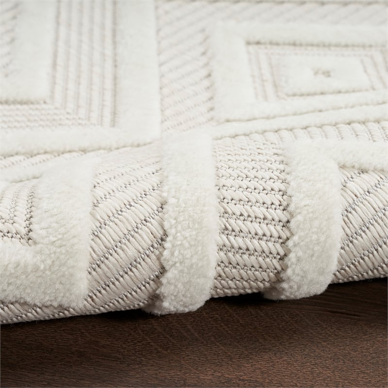 Nourison Versatile 6' x 9' Indoor/Outdoor Rug in Ivory/White
