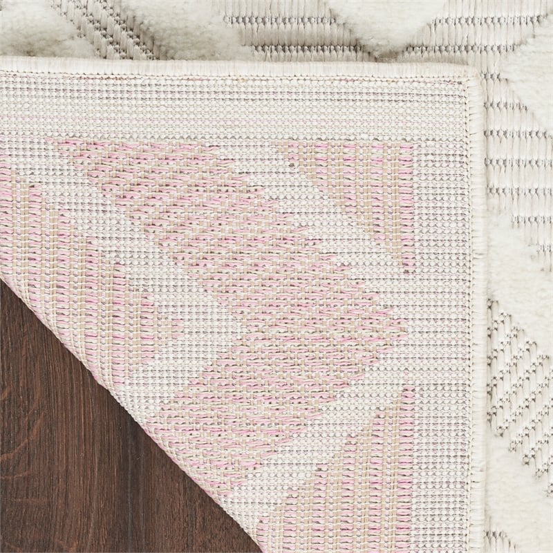 Nourison Versatile 6' x 9' Indoor/Outdoor Rug in Ivory/White
