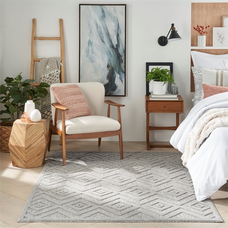 Nourison Versatile 6' x 9' Indoor/Outdoor Rug in Silver Grey