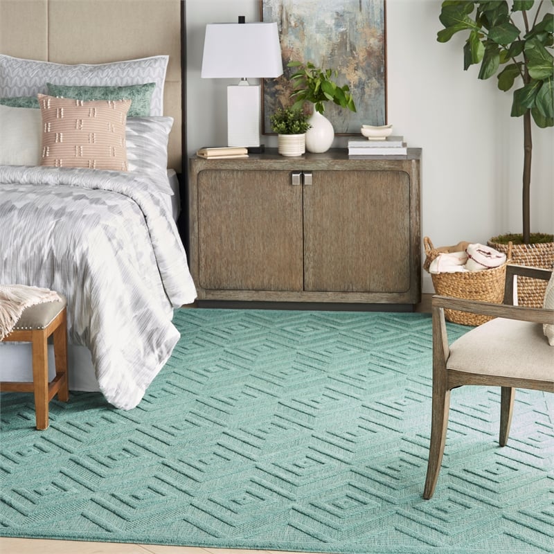 Nourison Versatile 7' x 10' Indoor/Outdoor Rug in Aqua/Teal