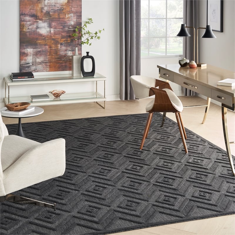 Nourison Versatile 7' x 10' Indoor/Outdoor Rug in Charcoal/Black
