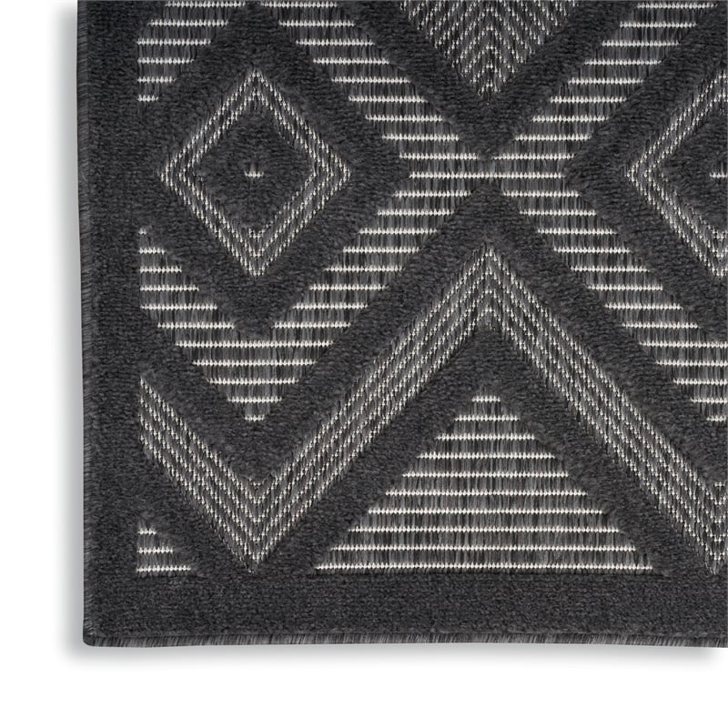 Nourison Versatile 7' x 10' Indoor/Outdoor Rug in Charcoal/Black