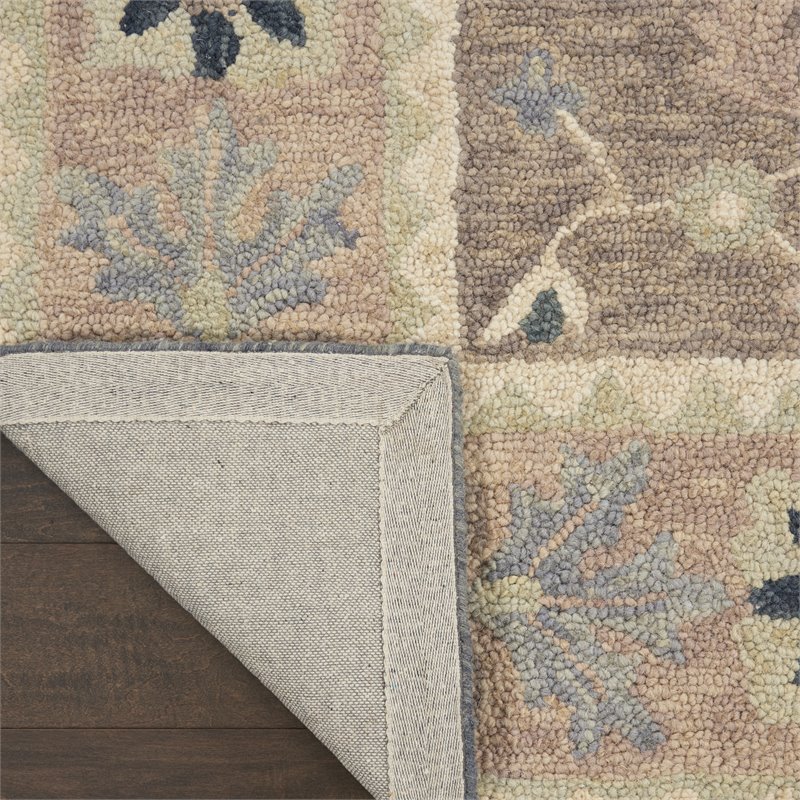 Nourison Bahari 8' x 10' Rectangle Traditional Wool Area Rug in Gray/Ivory