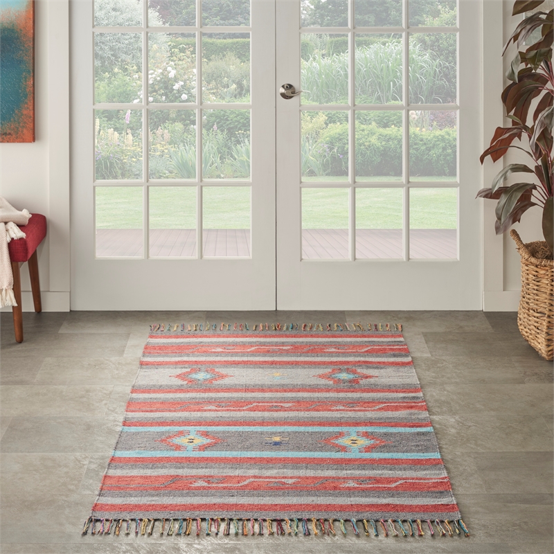 Nourison Baja Southwestern Trimmed Gray/Red Cotton Blend Area Rug (5' x 7')