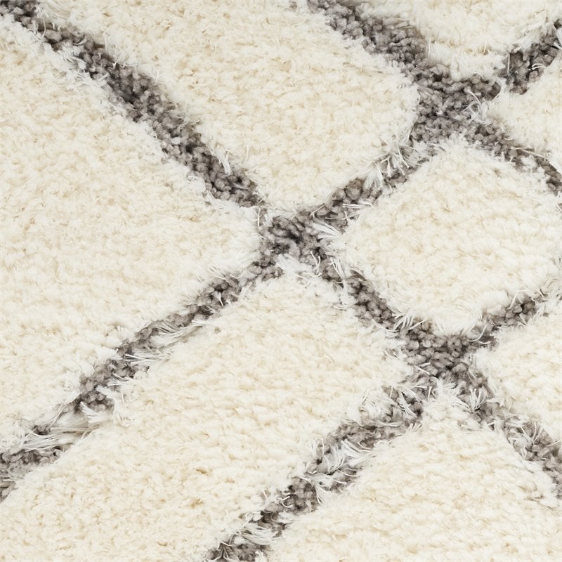 Nourison Luxurious Shag 63x87