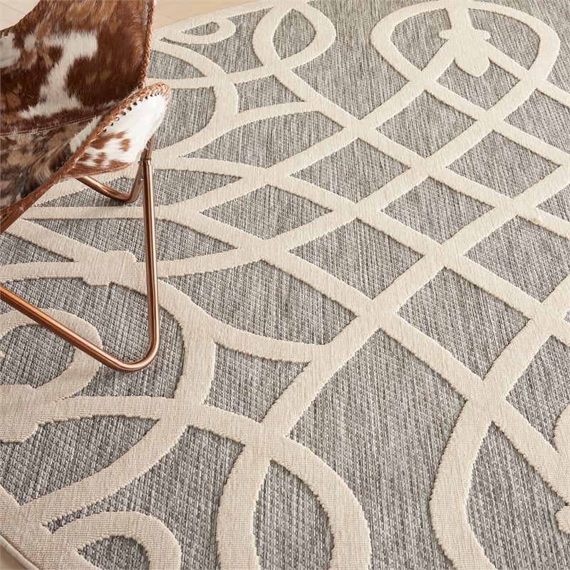 Nourison Palamos Round Contemporary Polypropylene Area Rug in Gray