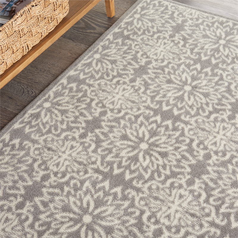 Nourison Jubilant 3' x 5' Gray Fabric Farmhouse Area Rug (3' x 5')