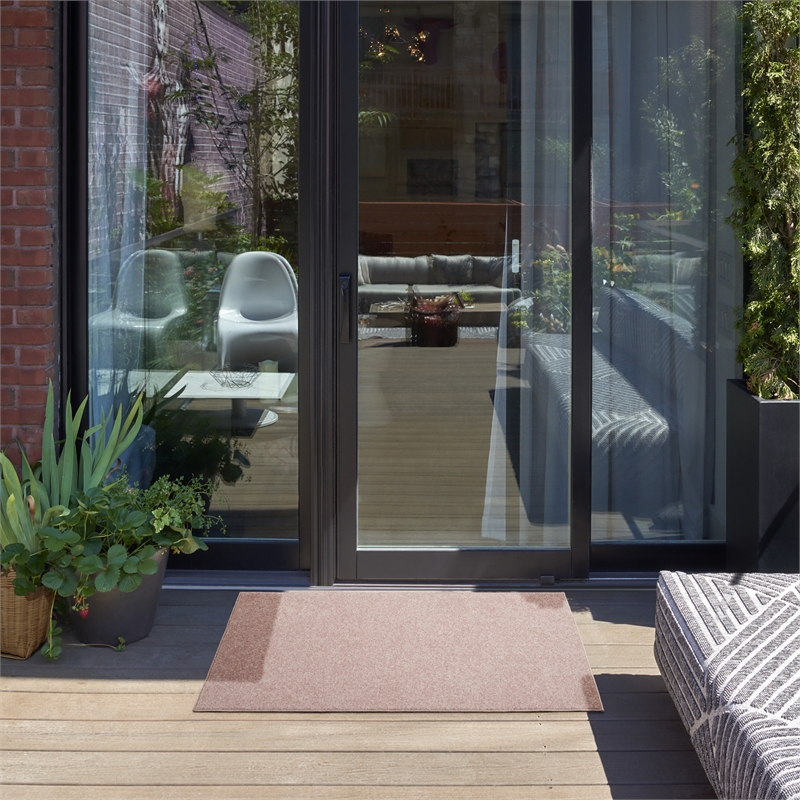 Nourison Essentials 2' x 4' Pink Fabric Outdoor Area Rug (2' x 4')