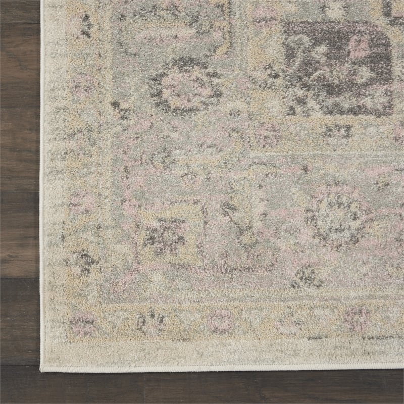 Nourison Tranquil 8' x 10' Ivory/Pink Farmhouse Indoor Rug Polypropylene
