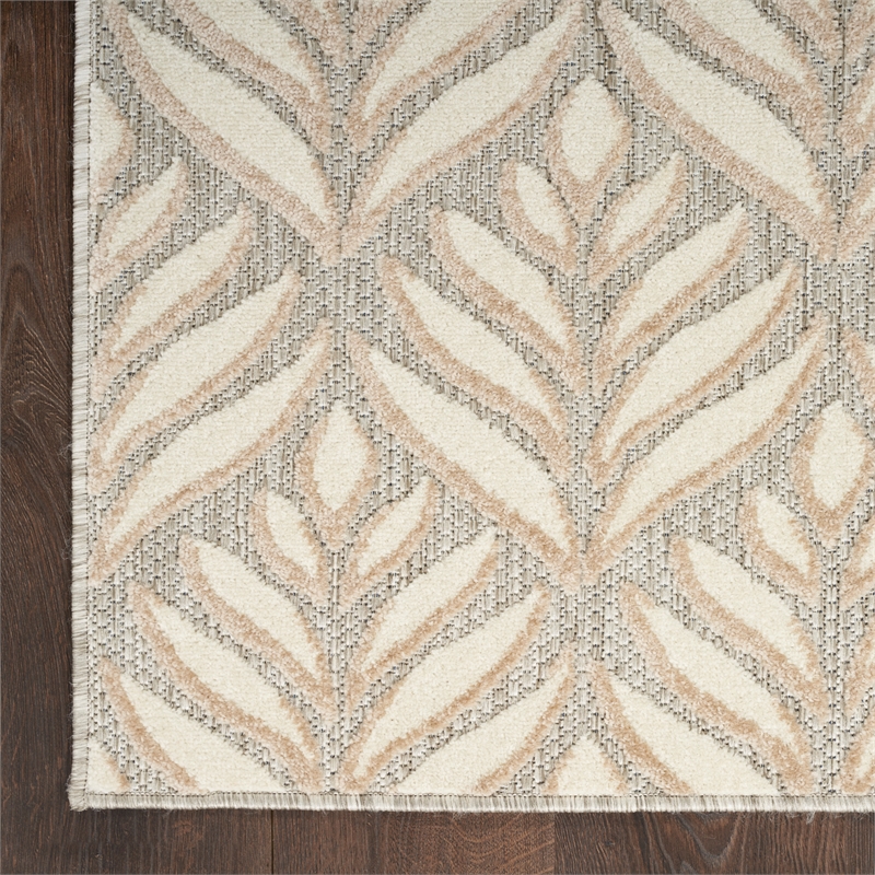 Nourison Aloha 7' x 10' Ivory Gray Fabric Tropical Area Rug (7' x 10')