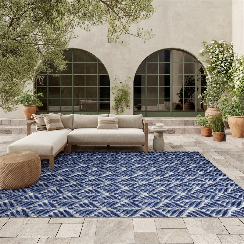Nourison Aloha 7' x 10' Blue Fabric Tropical Area Rug (7' x 10')