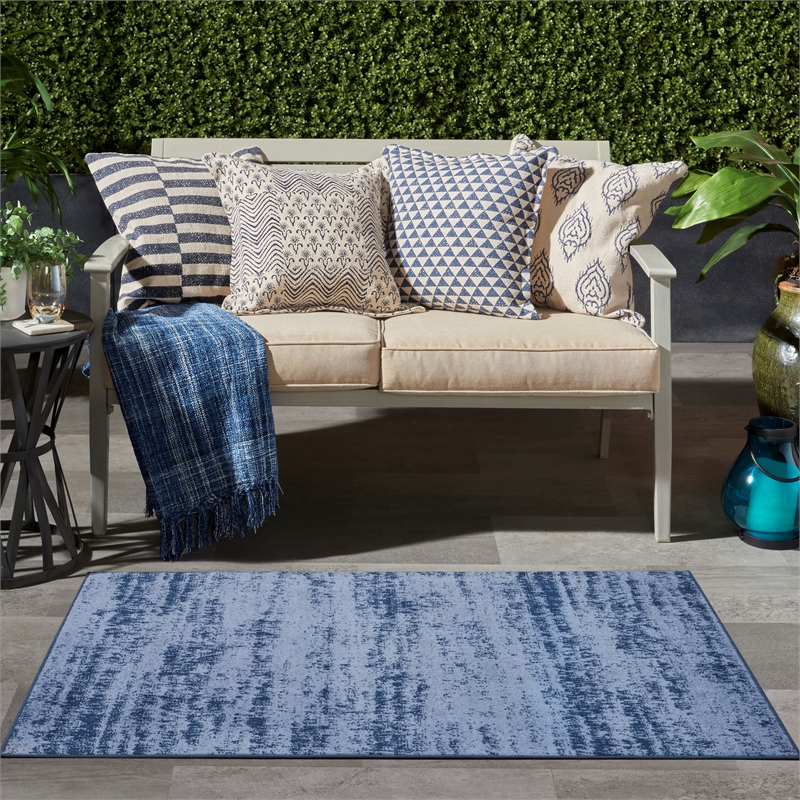Nourison Essentials 24x48