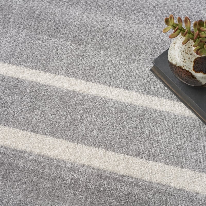 Nourison Essentials 10' x 14' Grey/Ivory Contemporary Indoor/Outdoor Rug