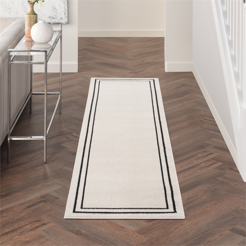 Nourison Essentials 2'2