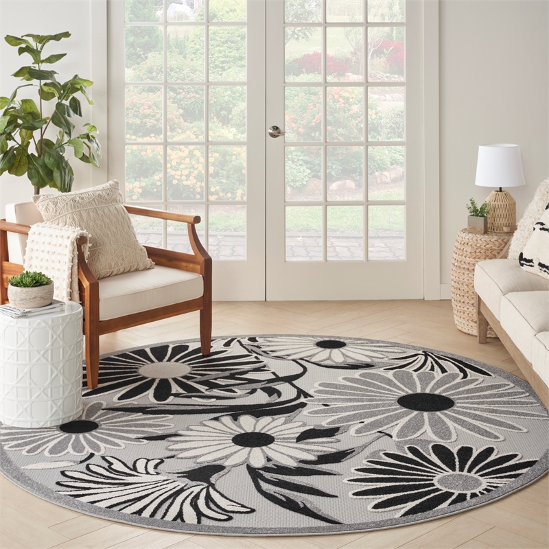 Nourison Aloha 8' x Round Black White Fabric Contemporary Area Rug (8' Round)