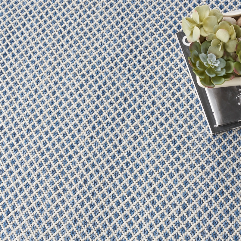 Nourison Courtyard 8' x Round Ivory Blue Fabric Modern Area Rug (8' Round)