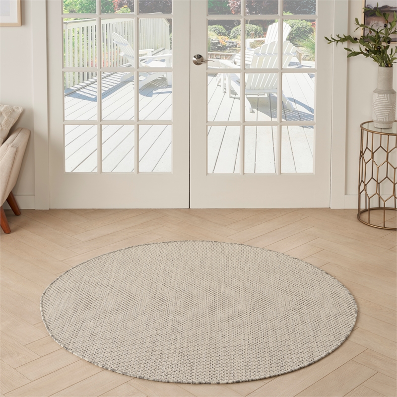 Nourison Courtyard 4' x Round Ivory Silver Fabric Modern Area Rug (4' Round)