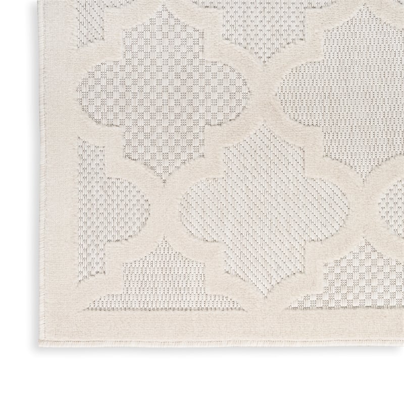 Nourison Easy Care 2' x 4' Ivory White Fabric Modern Area Rug (2' x 4')