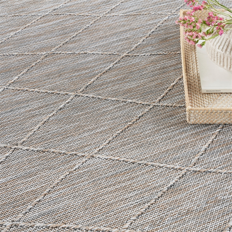 Nourison Practical Solutions 48x72
