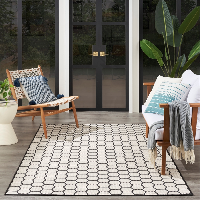 nourison reversible indoor outdoor 4' x 6' black fabric contemporary area rug