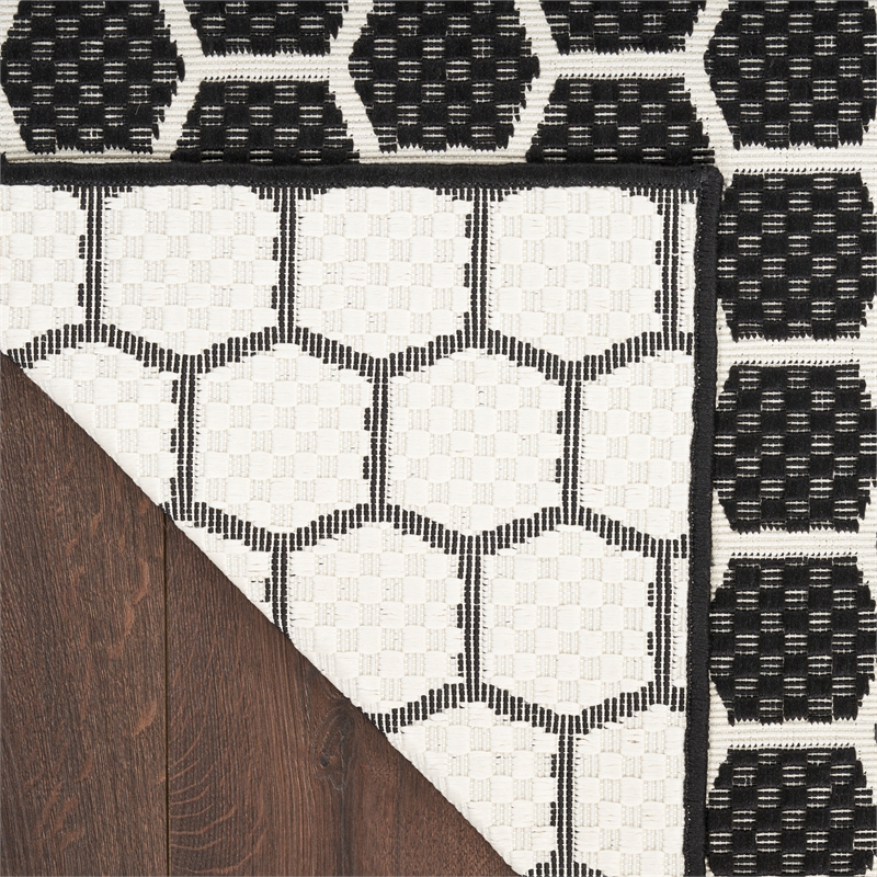 Nourison Reversible Indoor Outdoor 5' x 7' Black Fabric Contemporary Area Rug
