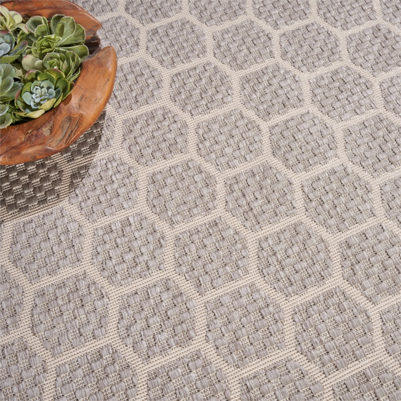Nourison Reversible Ind/Outd 8' x Round Grey Area Rug