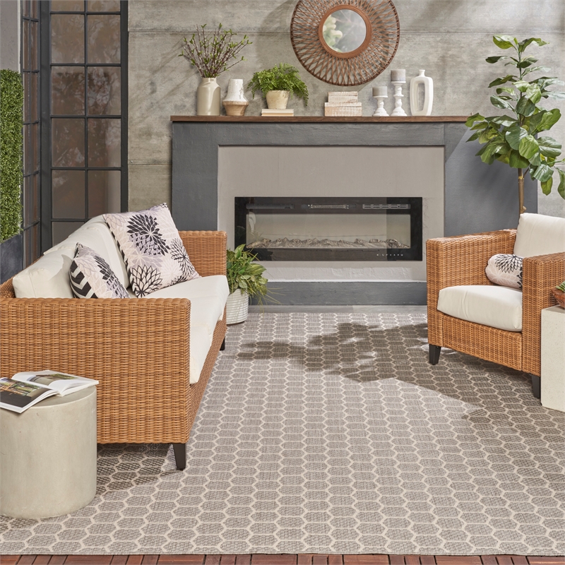 Nourison Reversible Ind/Outd 9' x 12' Grey Area Rug