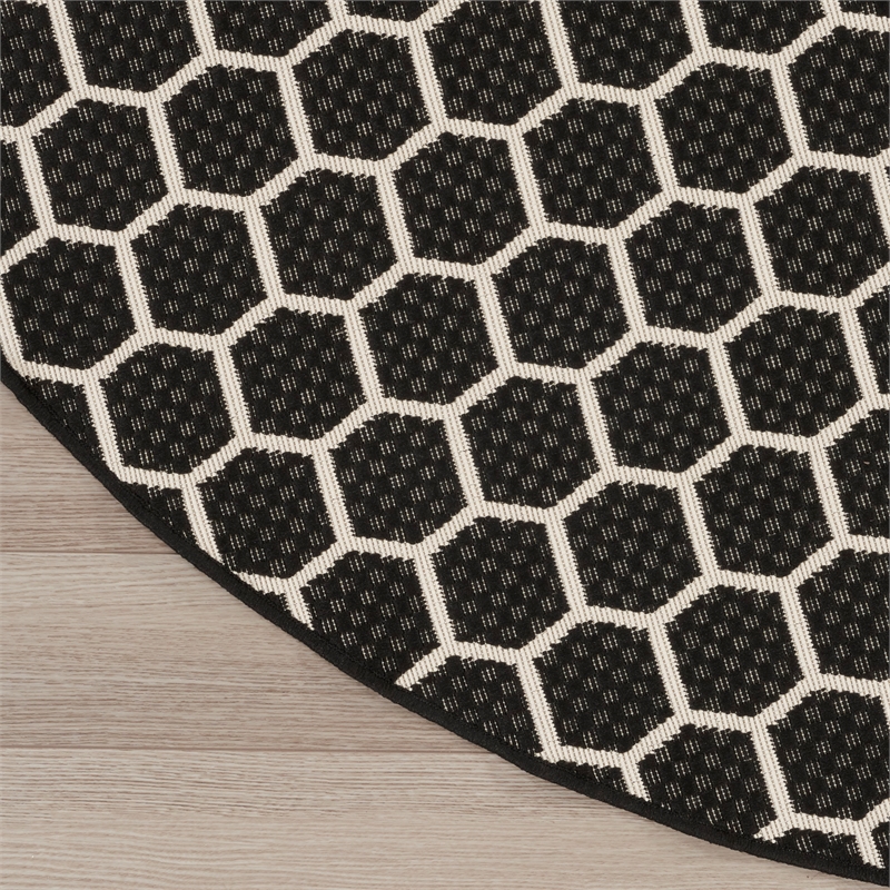 Nourison Reversible Ind/Outd 8' x Round Black Area Rug