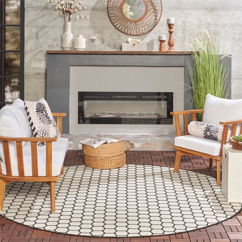 Nourison Reversible Ind/Outd 8' x Round Black Area Rug
