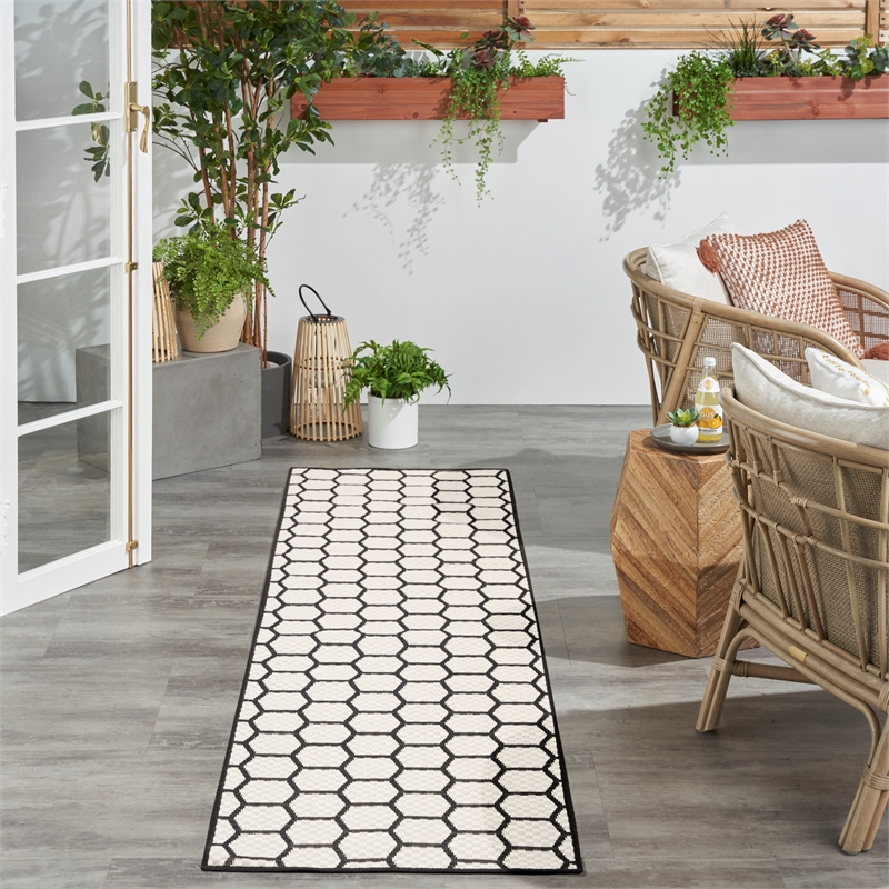 Nourison Reversible Ind/Outd 8' Runner Black Area Rug