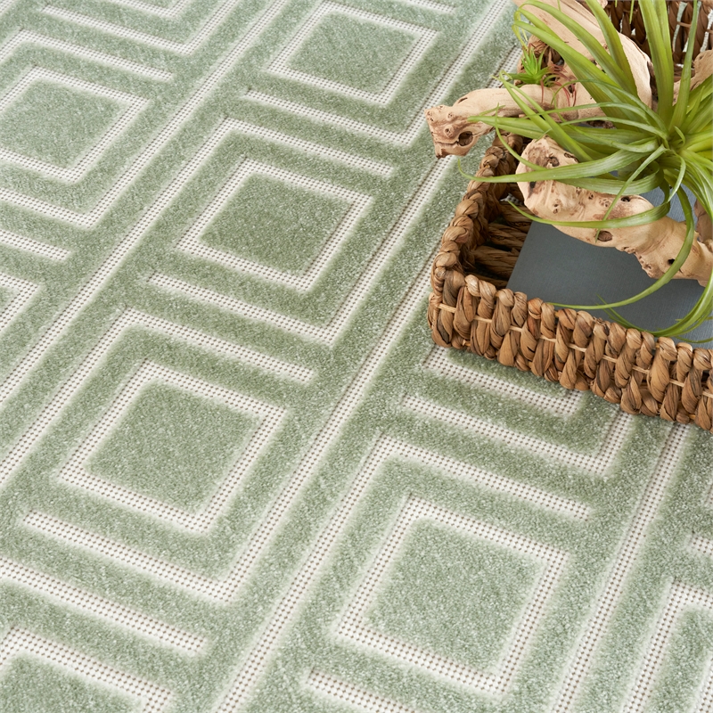 Nourison Home Casual 7' x 9' Green   Area Rug