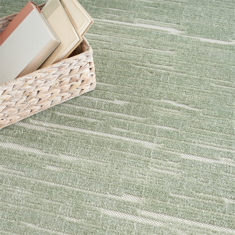Nourison Home Casual 4' x 6' Green   Area Rug