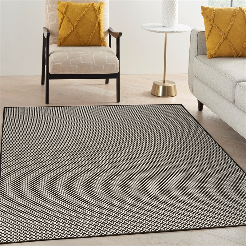 Nourison Courtyard 5' x 7' Black White Fabric Area Rug