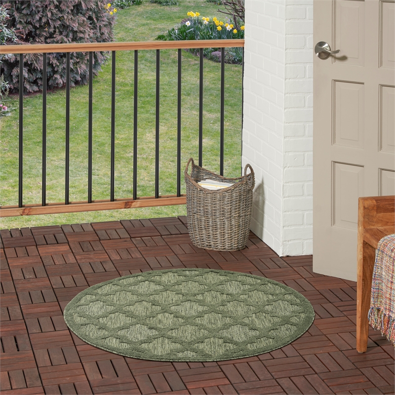 Nourison Easy Care 4' x Round Green Fabric Area Rug