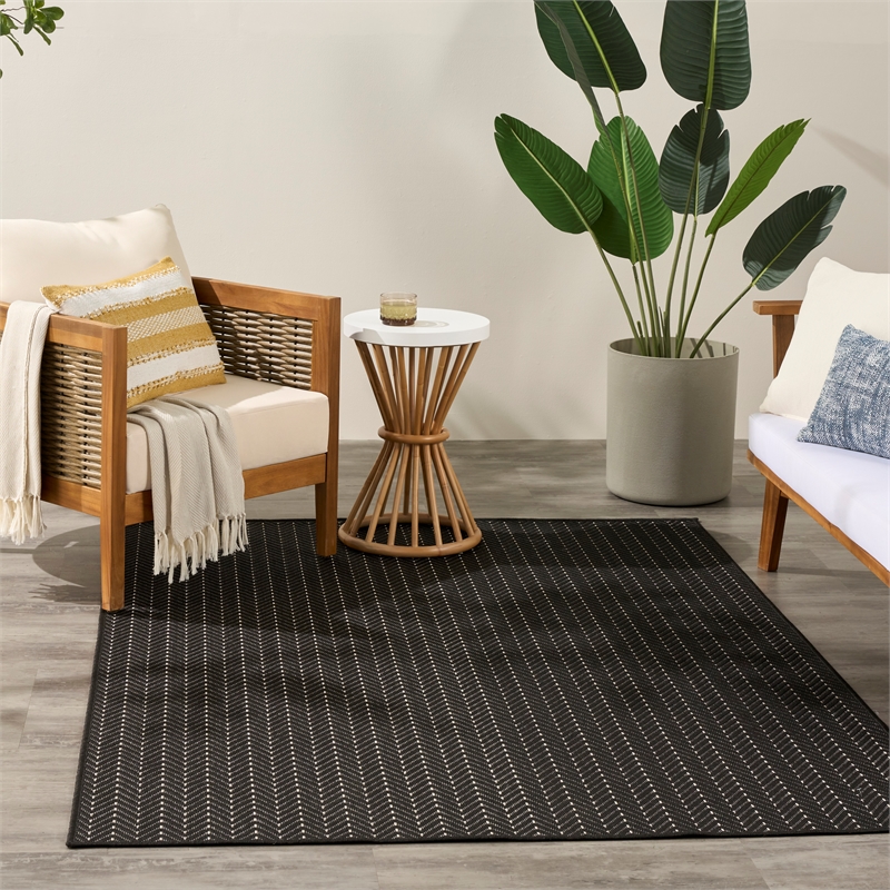 Nourison Horizon 4' x 6' Black Fabric Area Rug