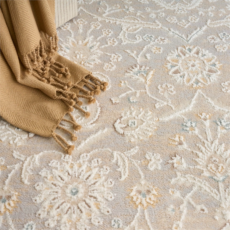 Nourison Home Isla 8' x 10' Polyester Light Grey Area Rug