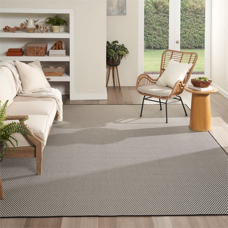 Nourison Home Courtyard 8' x 10' Fabric Black White Area Rug