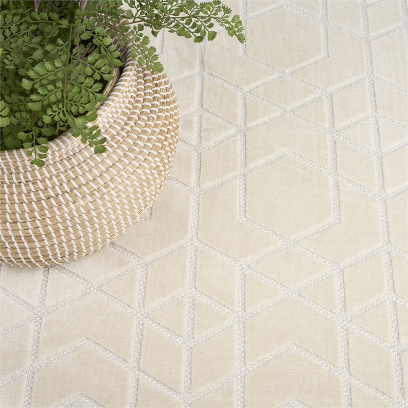 Nourison Washable Charm 8' x 10' Ivory Modern Indoor Rug