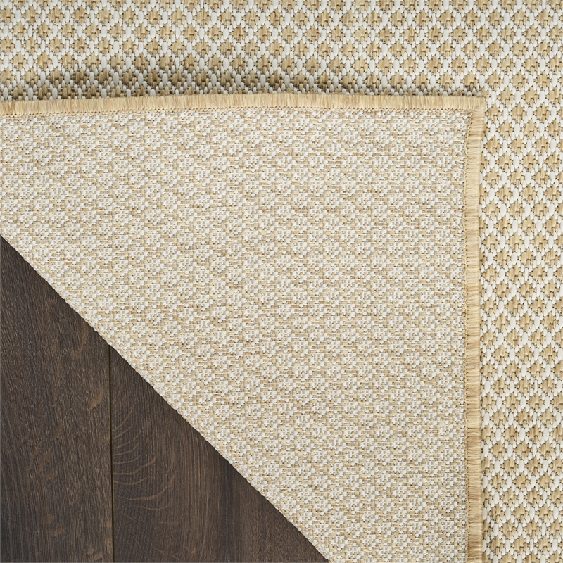 Nourison Courtyard 2'2