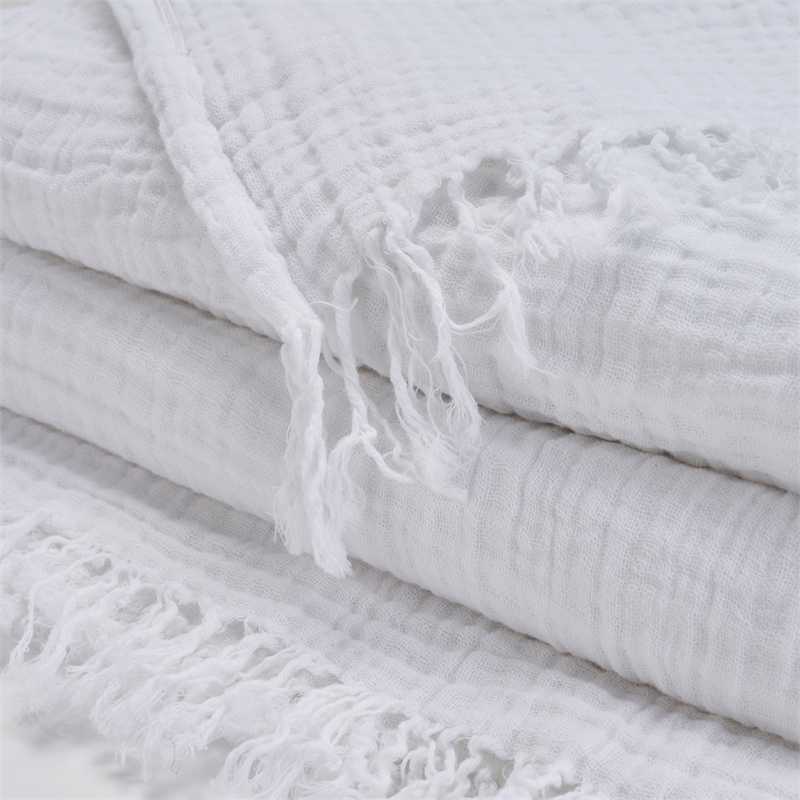 Mina Victory Cover 4 Layer Muslin 38