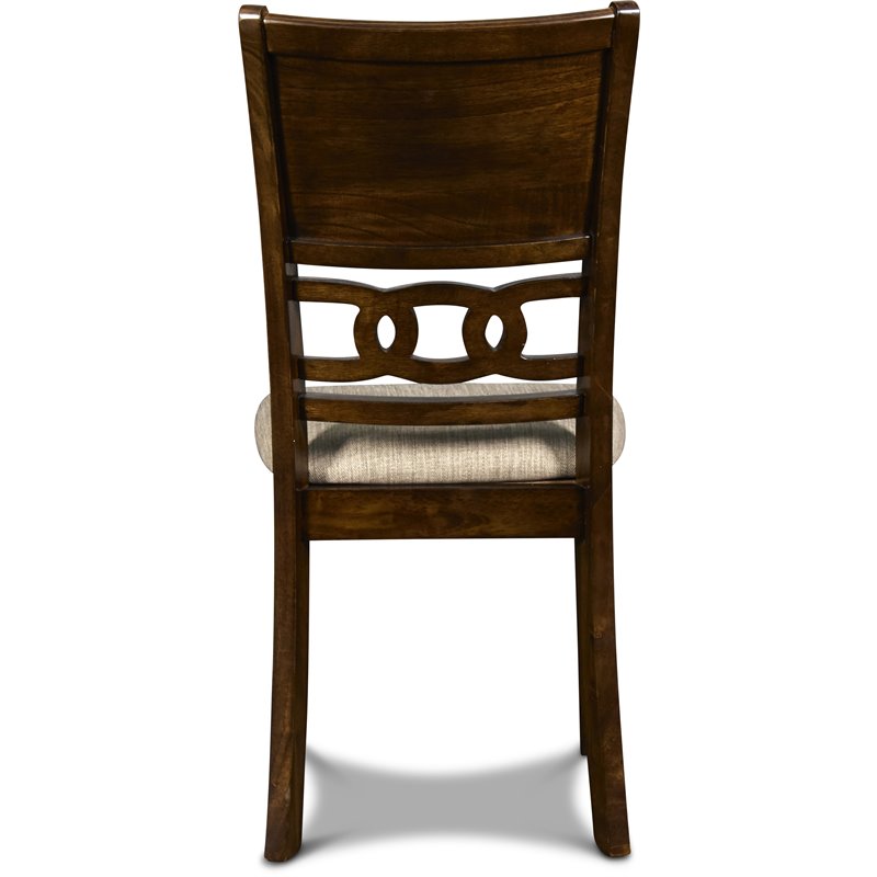 New Classic Furniture Gia Solid Wood 5-Piece Round Dining Set in Cherry Brown