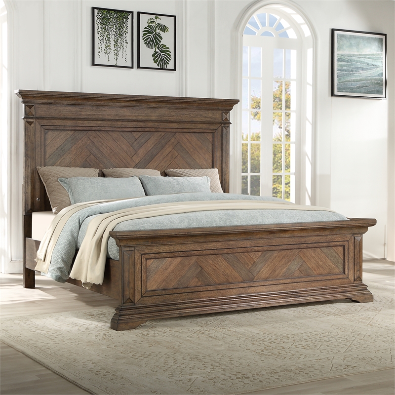 New Classic Furniture Mar Vista 5/0 Solid Wood Queen Bed in Brushed Walnut