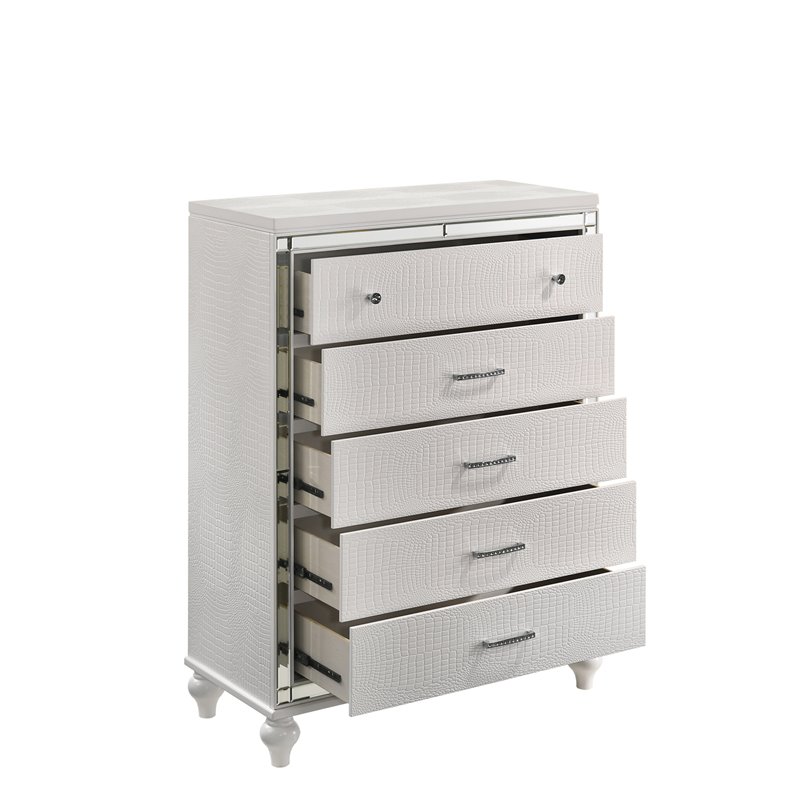 New Classic Furniture Modern Solid Wood Chest with Drawers in White