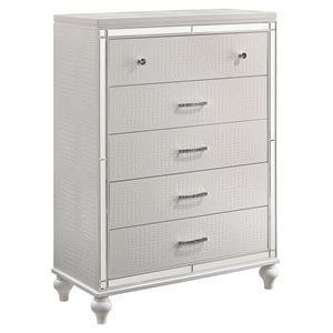 New Classic Furniture Modern Solid Wood Chest with Drawers in White