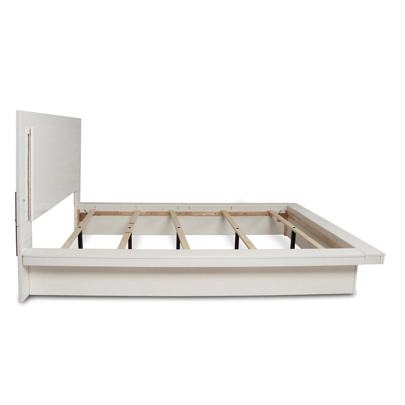 New Classic Furniture Sapphire Contemporary Solid Wood 6/6 Ek Bed in White