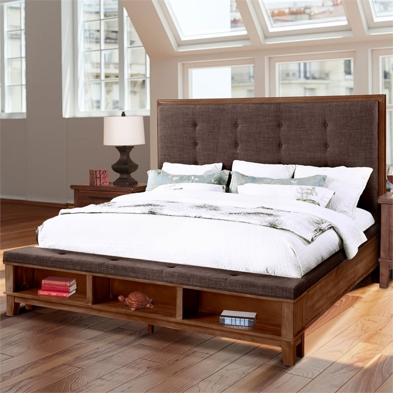 New Classic Furniture Cagney Contemporary Solid Wood 6/0 Wk Bed in Brown