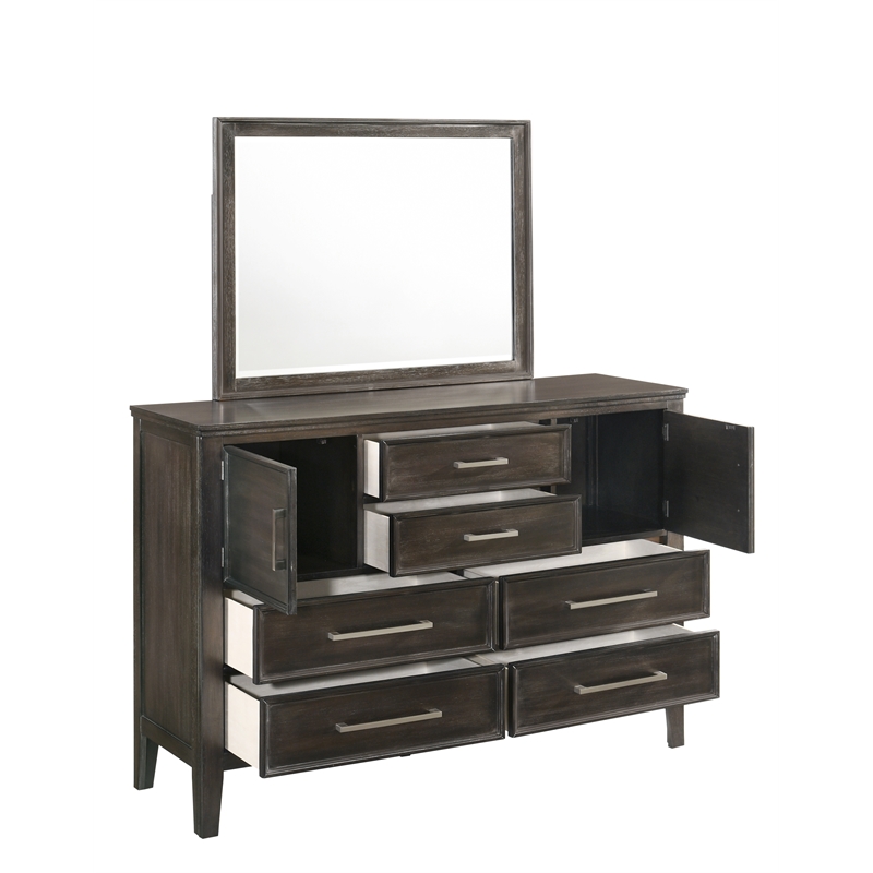 New Classic Andover 4-Piece Wood Cal King Bedroom Set with Nightstand in Nutmeg